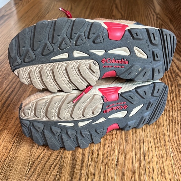 Columbia Kids Hiking Boots size 2 - Picture 5 of 7